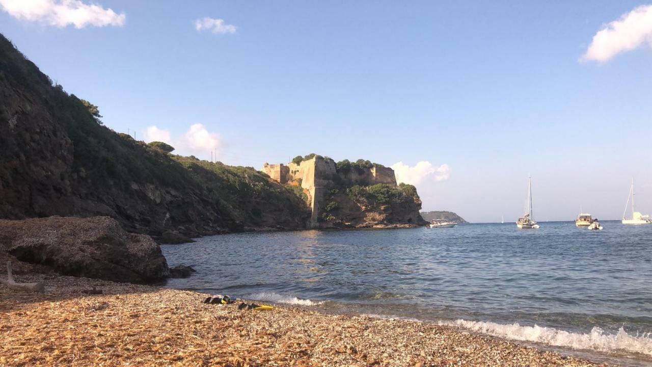 Case Dei Limoni Sul Mare كابوليفيري المظهر الخارجي الصورة